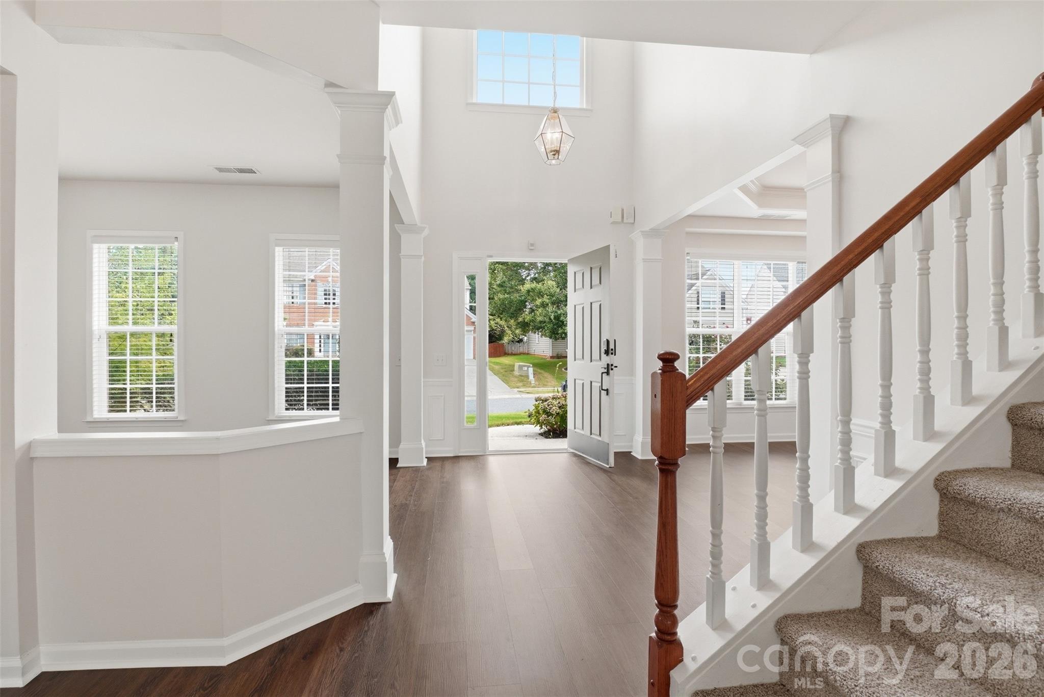 7633 Rathburn Lane