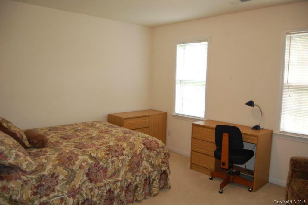 Thornblade - Residential