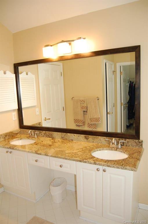 Thornblade - Residential