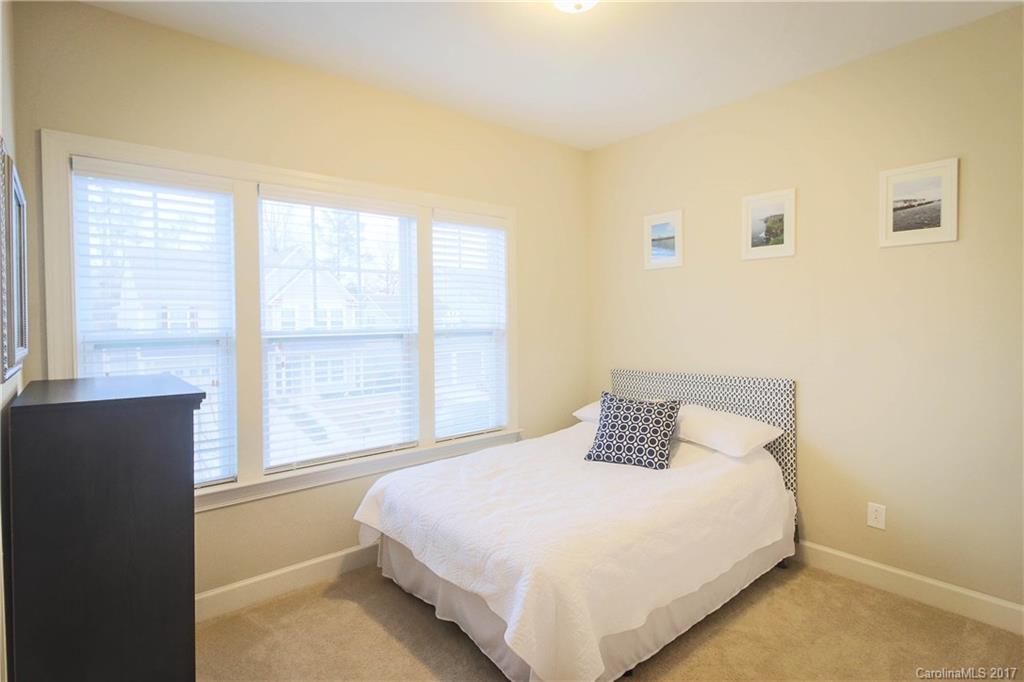 Lake Ridge - Residential