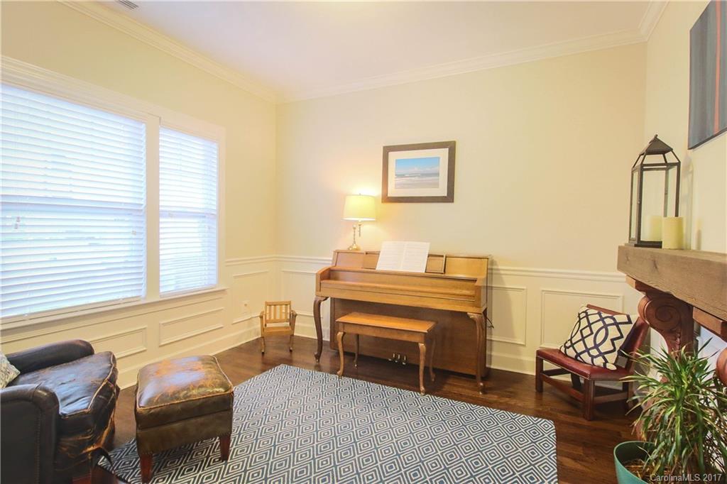 Lake Ridge - Residential