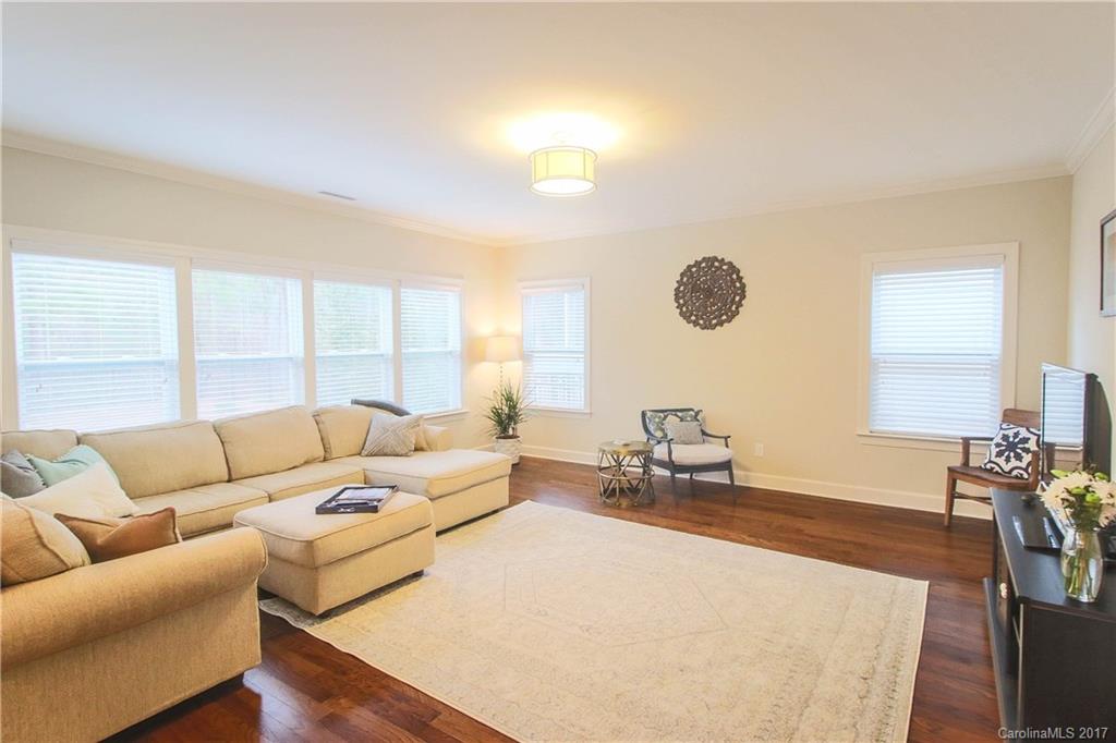 Lake Ridge - Residential