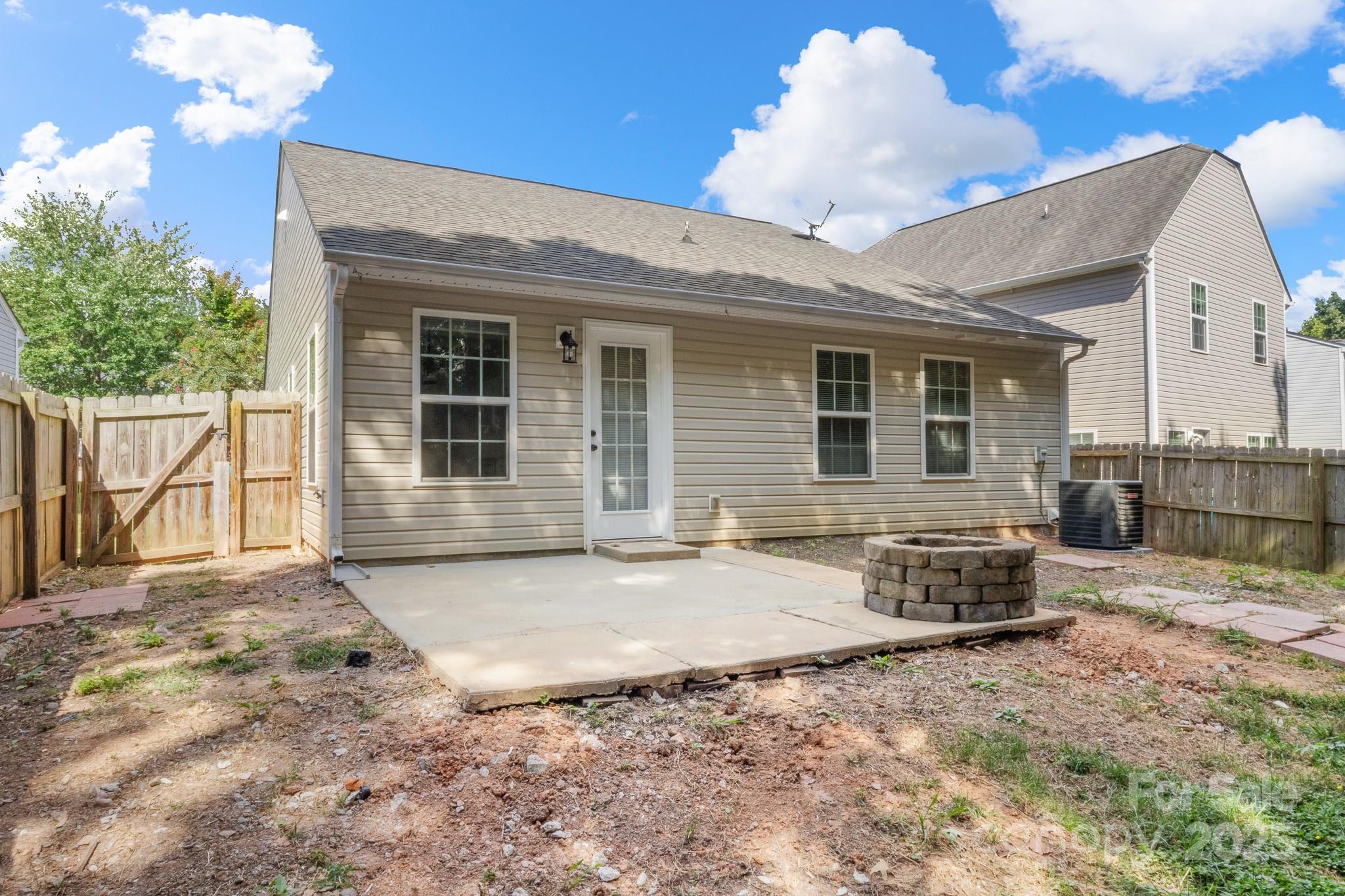 Huntington Place Iii - Residential