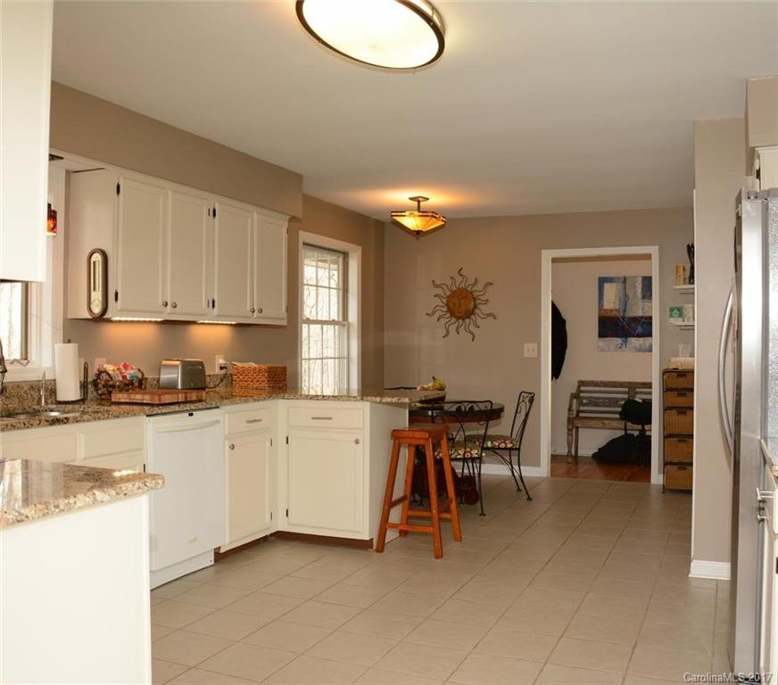 Haywood Knolls - Residential