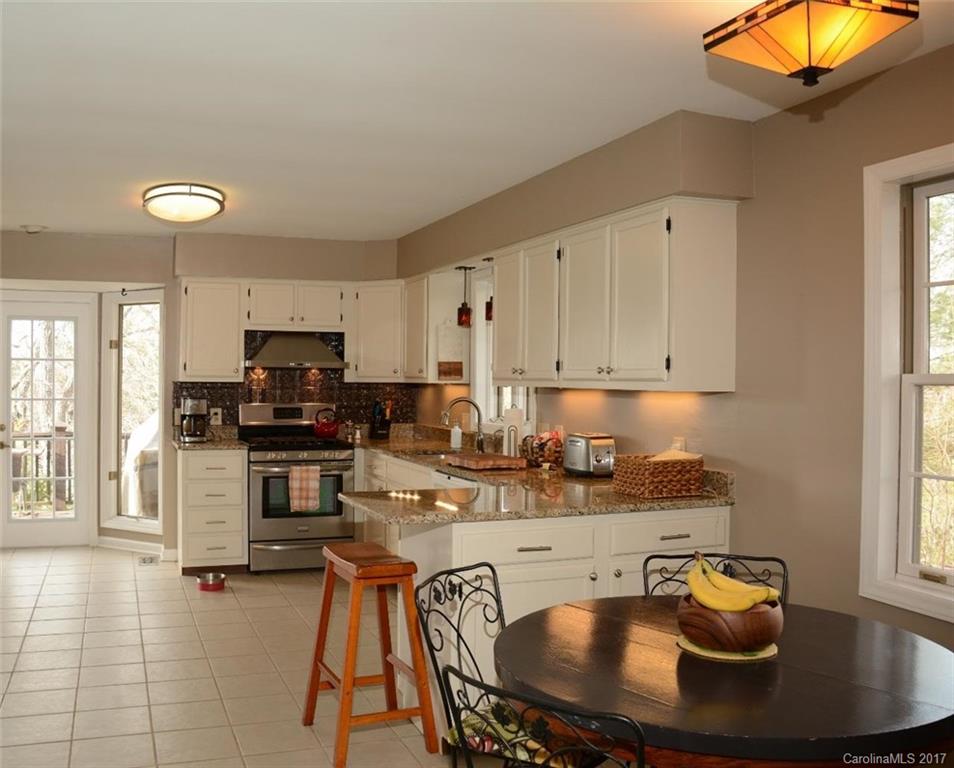 Haywood Knolls - Residential