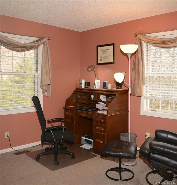 Haywood Knolls - Residential