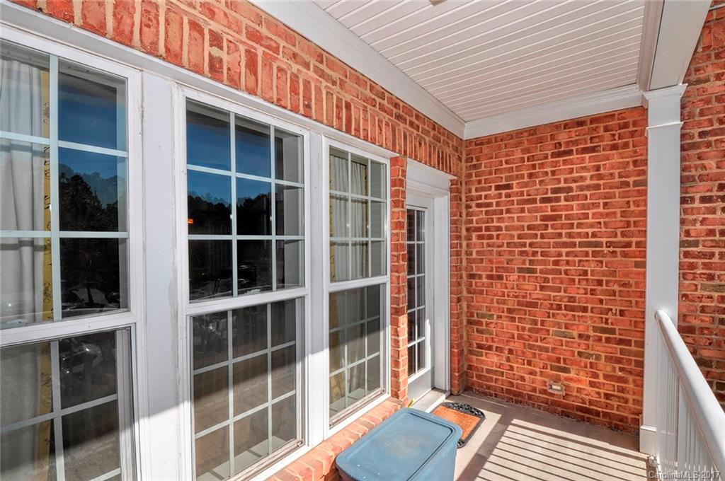 Belle Vista - Residential