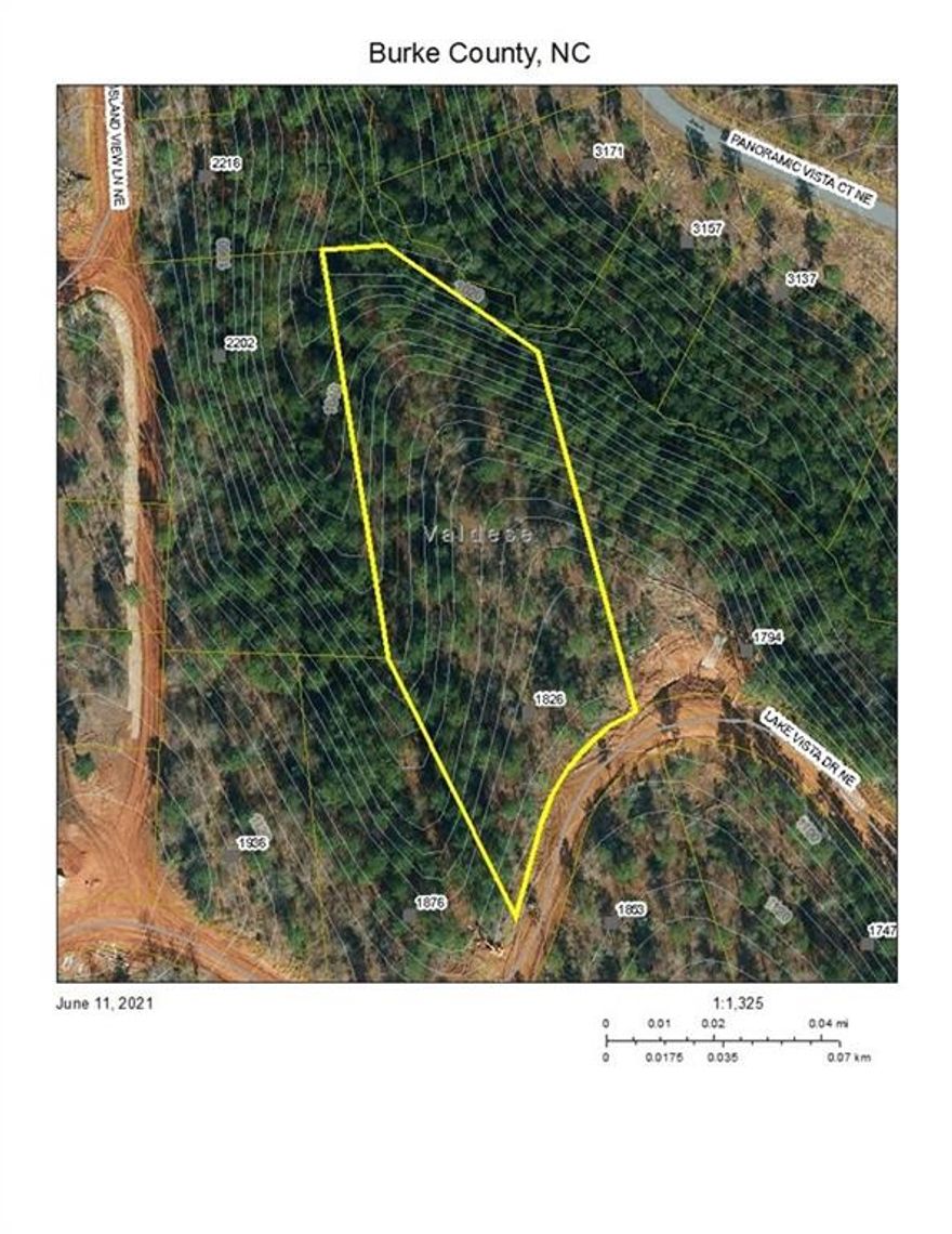 Want a private building site? Nice large lot with plenty of room to build so you won't see your neighbors and they can't see you. Only 1400 square foot minimum to build. Gated community.  Underground power (Duke Energy).   Install your own well (your very own fresh unadulturated drinking water!).  Lake Rhodhiss is a pristine lake located in the foothills of the Blue Ridge Mountains in Western North Carolina. The lake is popular for its water clarity and accessibility to areas like Hickory, Charlotte, Asheville, Winston-Salem and the lovely mountains in Boone. Lake Rhodhiss NC is a popular place to enjoy swimming, boating, water skiing, and fishing. In fact, there are many fishing tournaments held on the lake, as it is home to a variety of different species of fish.