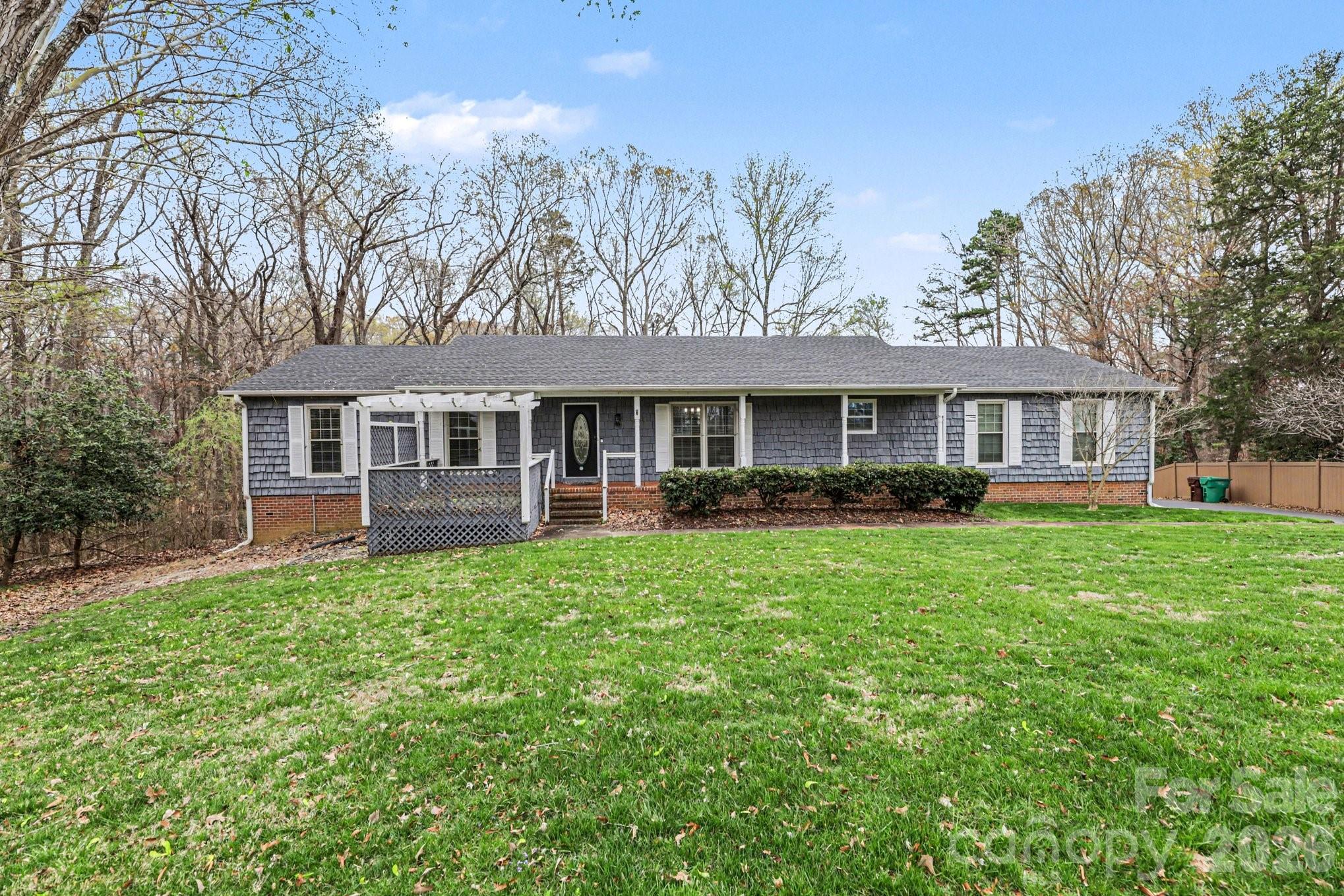 3908 Oak Hollow Court