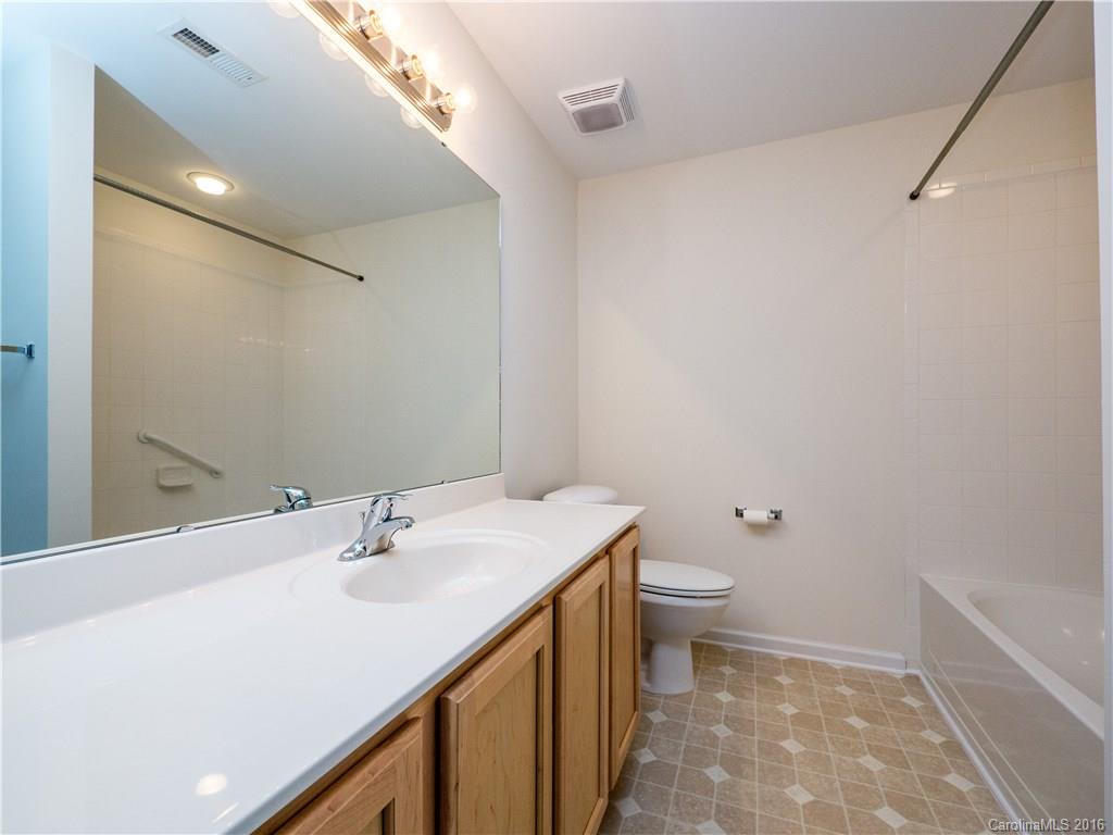 Stone Crest Villas - Residential