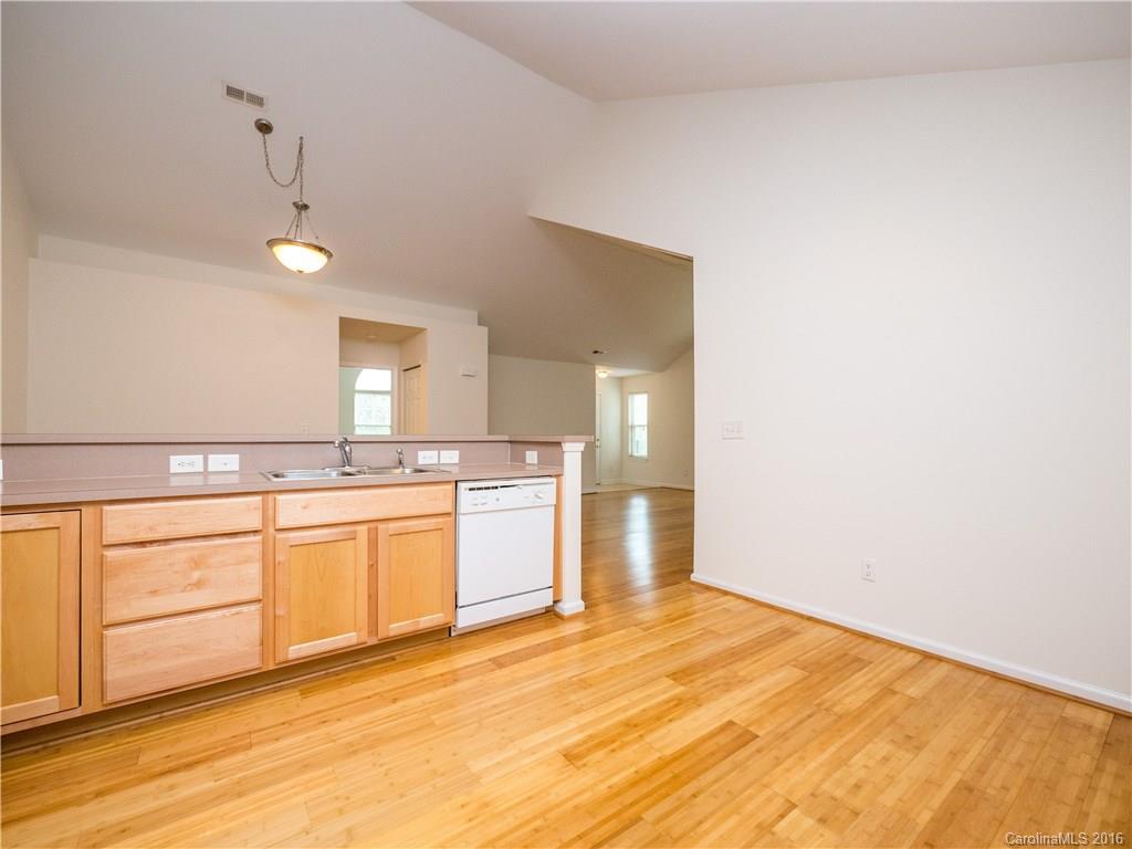 Stone Crest Villas - Residential