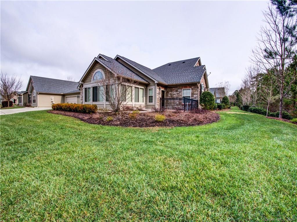 Stone Crest Villas - Residential