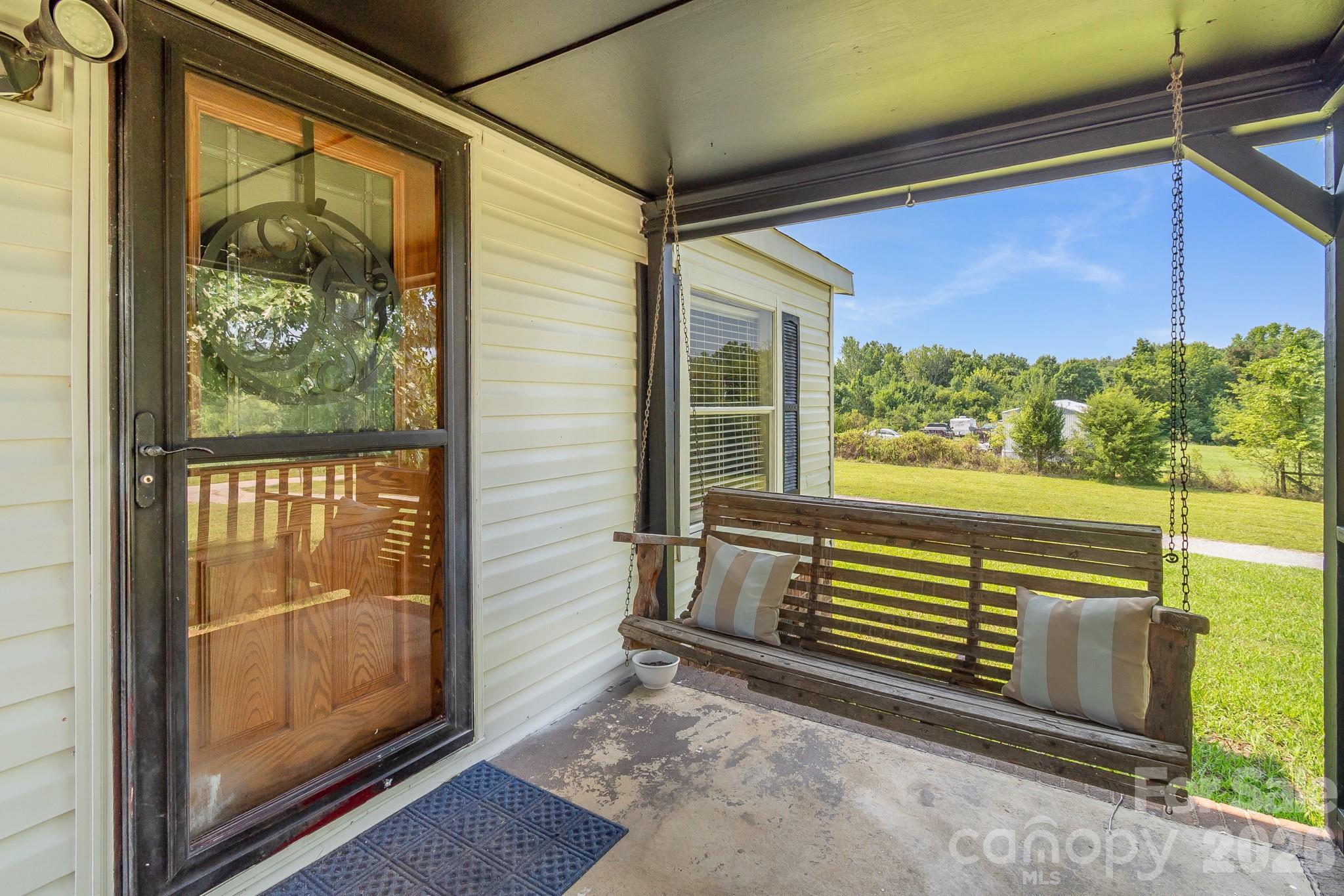 2412 Walnut Road