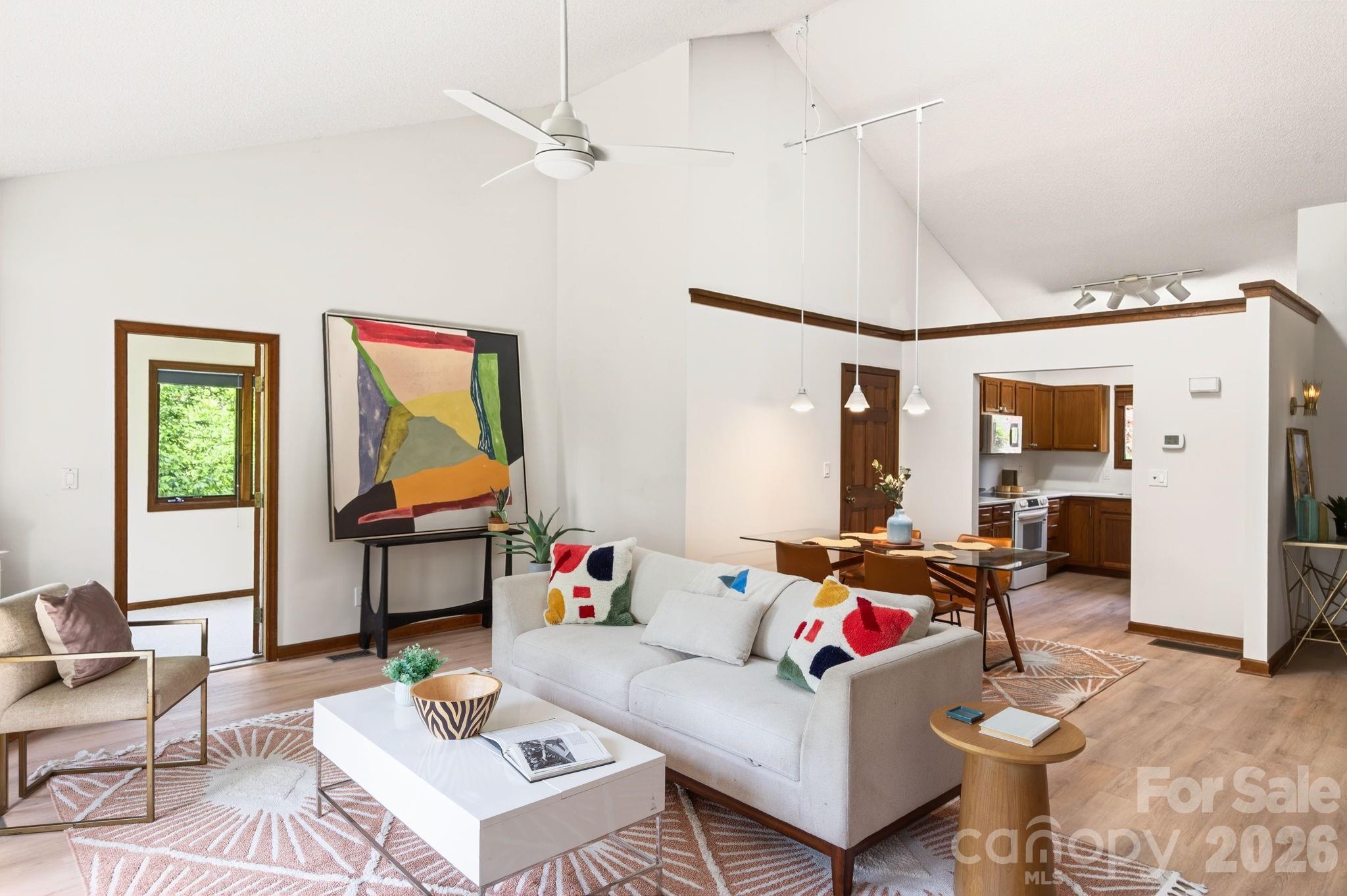 4 Zachary Ridge Road