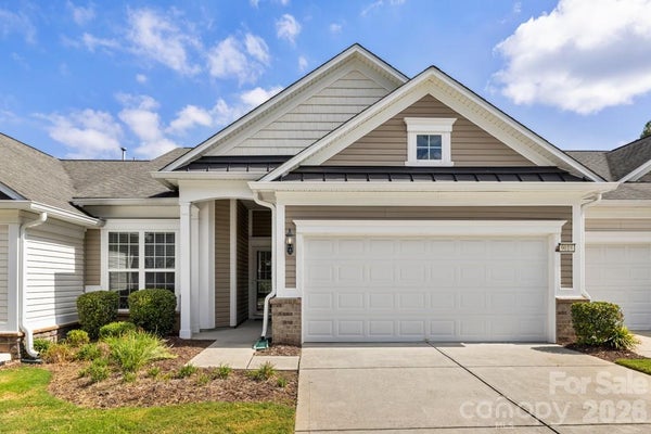 9018 SMOKEY HILL LN, FORT MILL, SC 29707 - Image 0e16ef2f0b603debdd94d6aa3d481801/4147742566