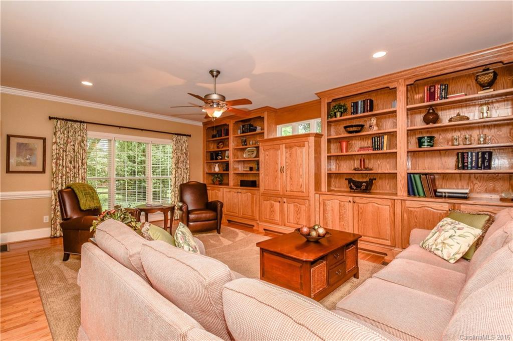 The Hamptons - Residential