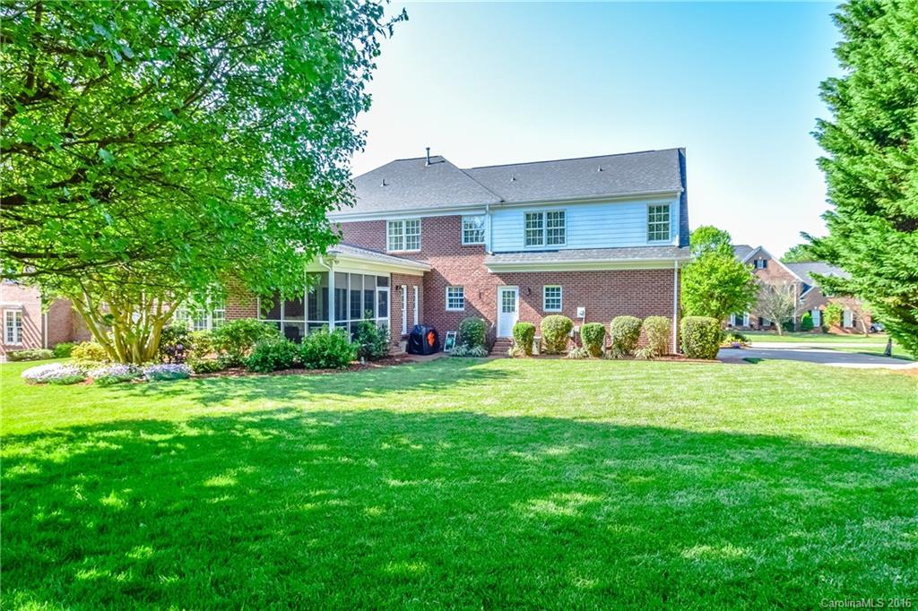 The Hamptons - Residential