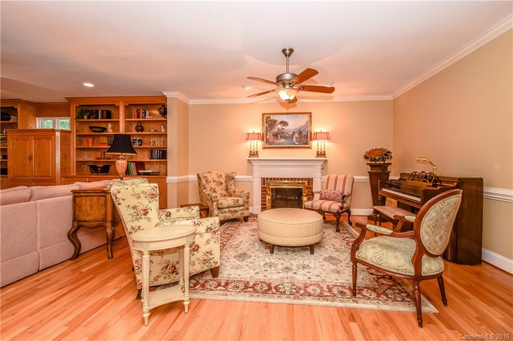 The Hamptons - Residential