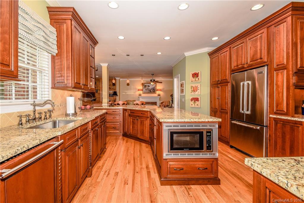 The Hamptons - Residential