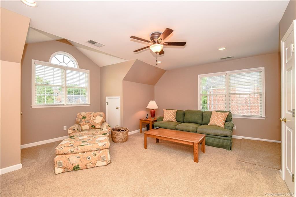 The Hamptons - Residential