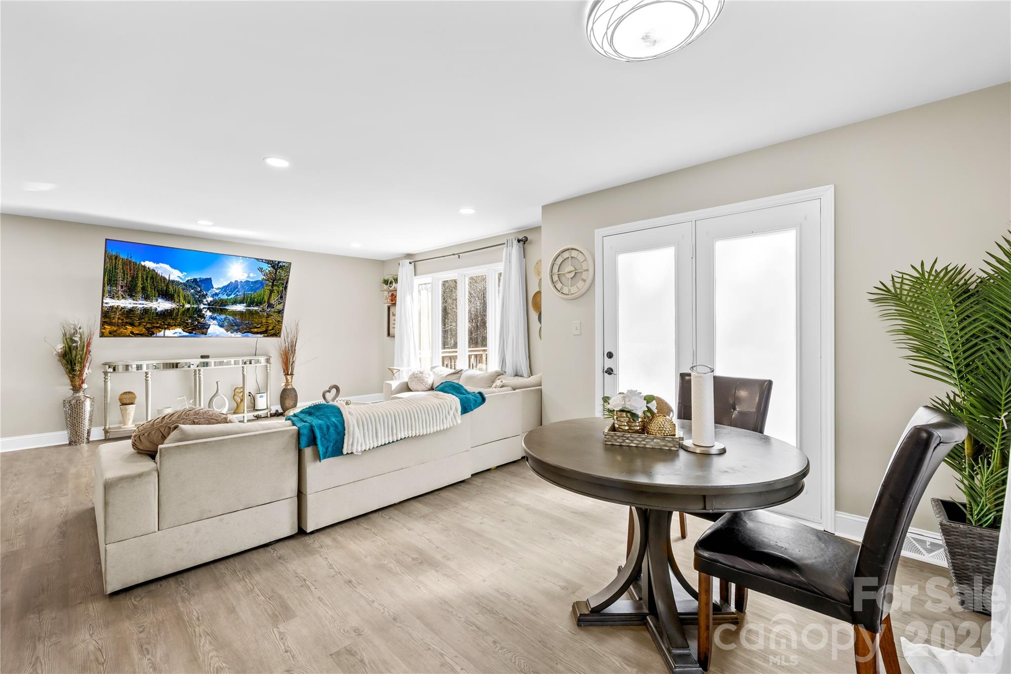 East Lake - Residential