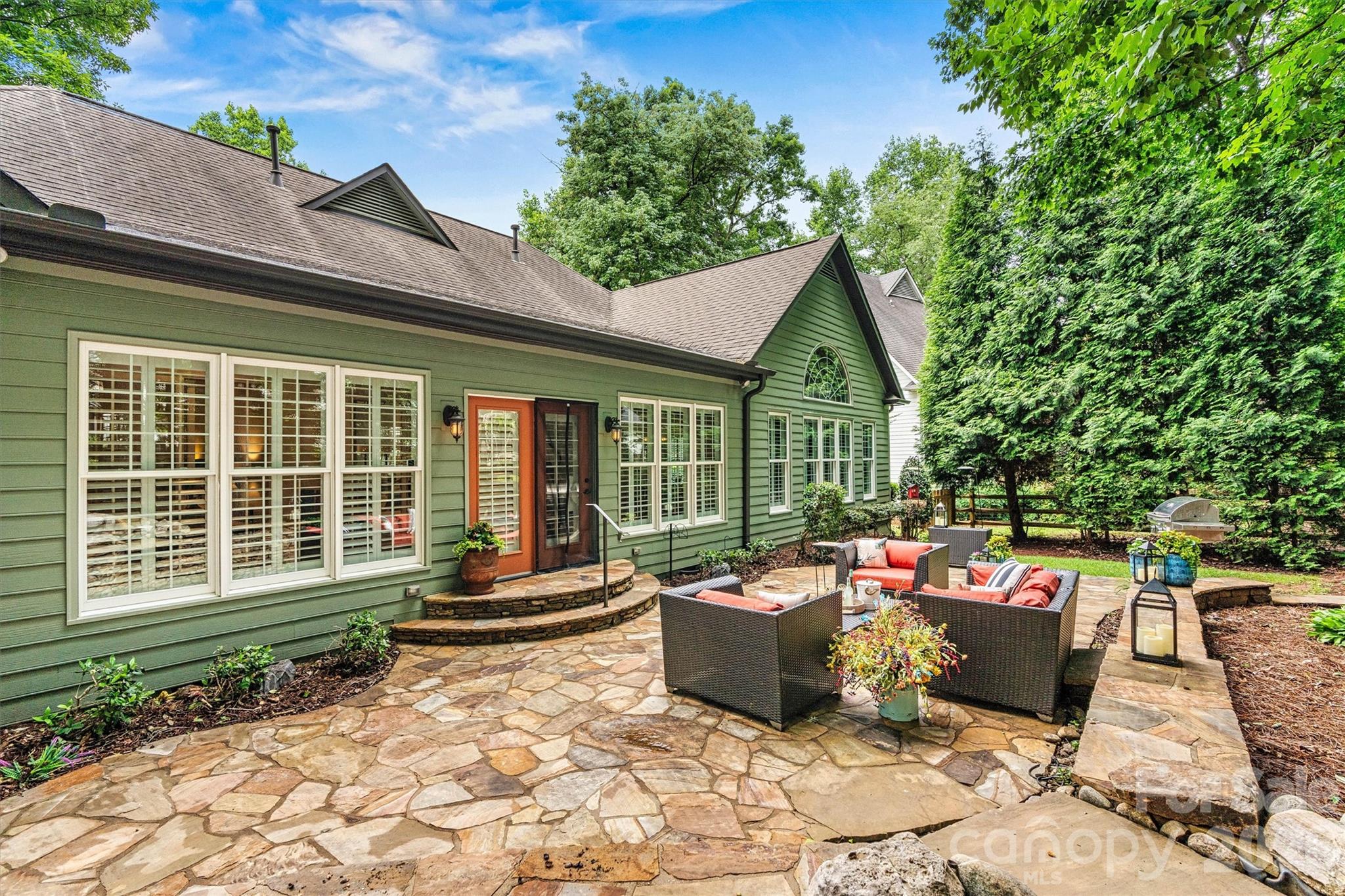 Davis Lake - Residential