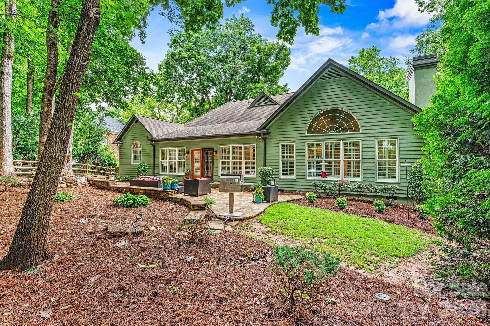 Davis Lake - Residential