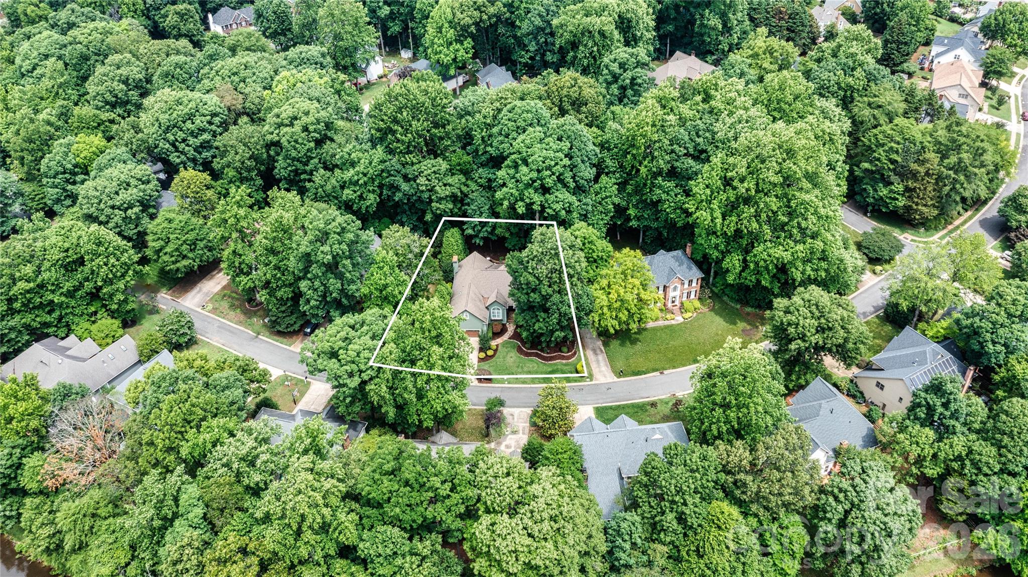 Davis Lake - Residential