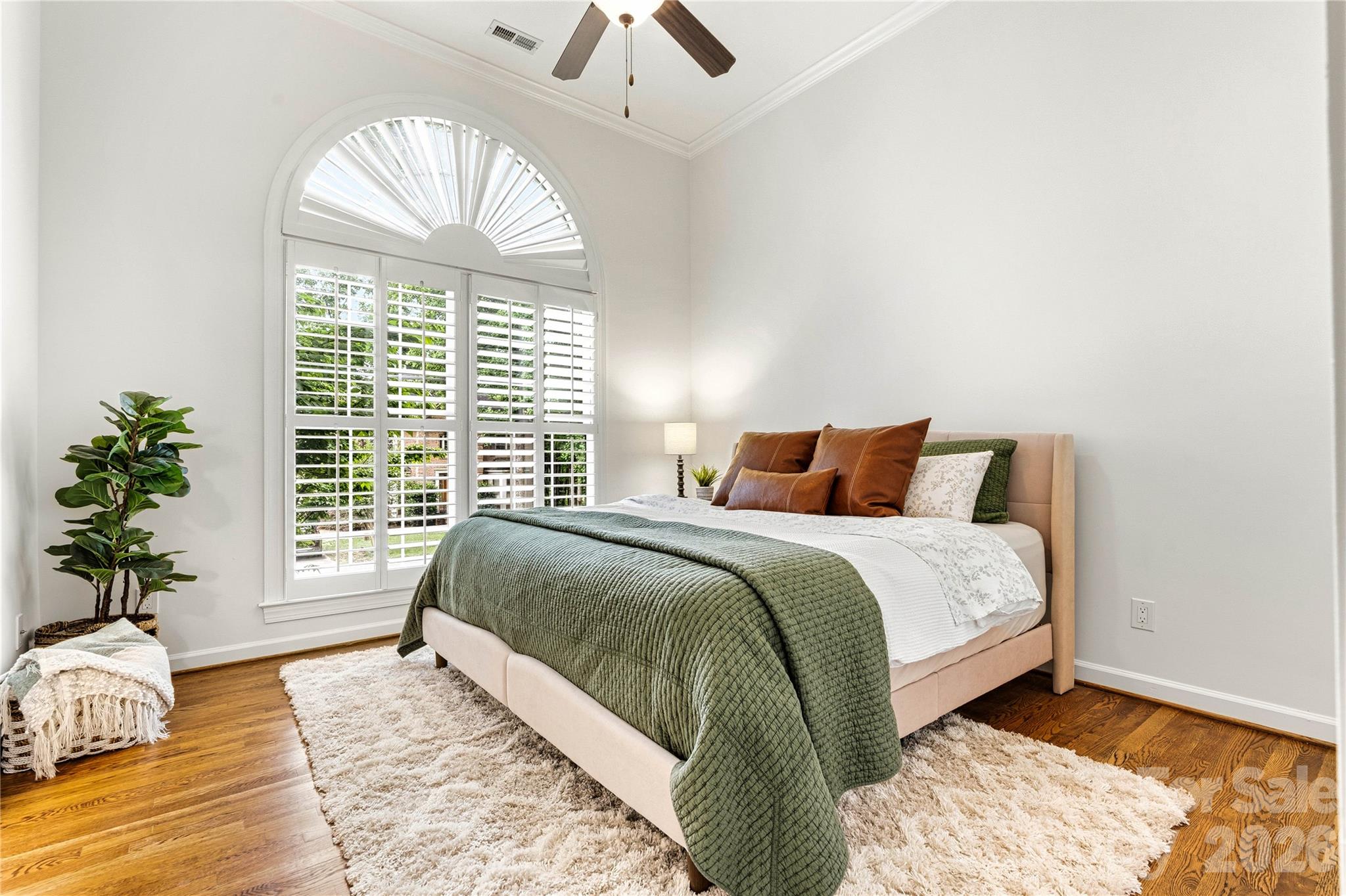 Davis Lake - Residential