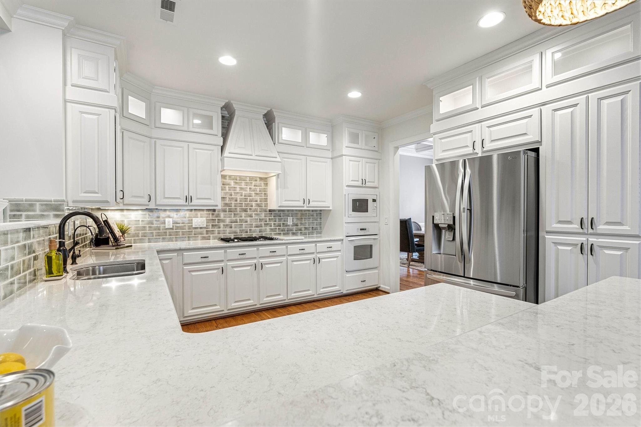 Davis Lake - Residential