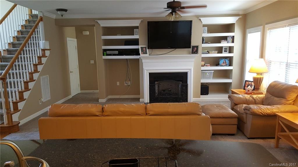 Hunter Oaks - Residential