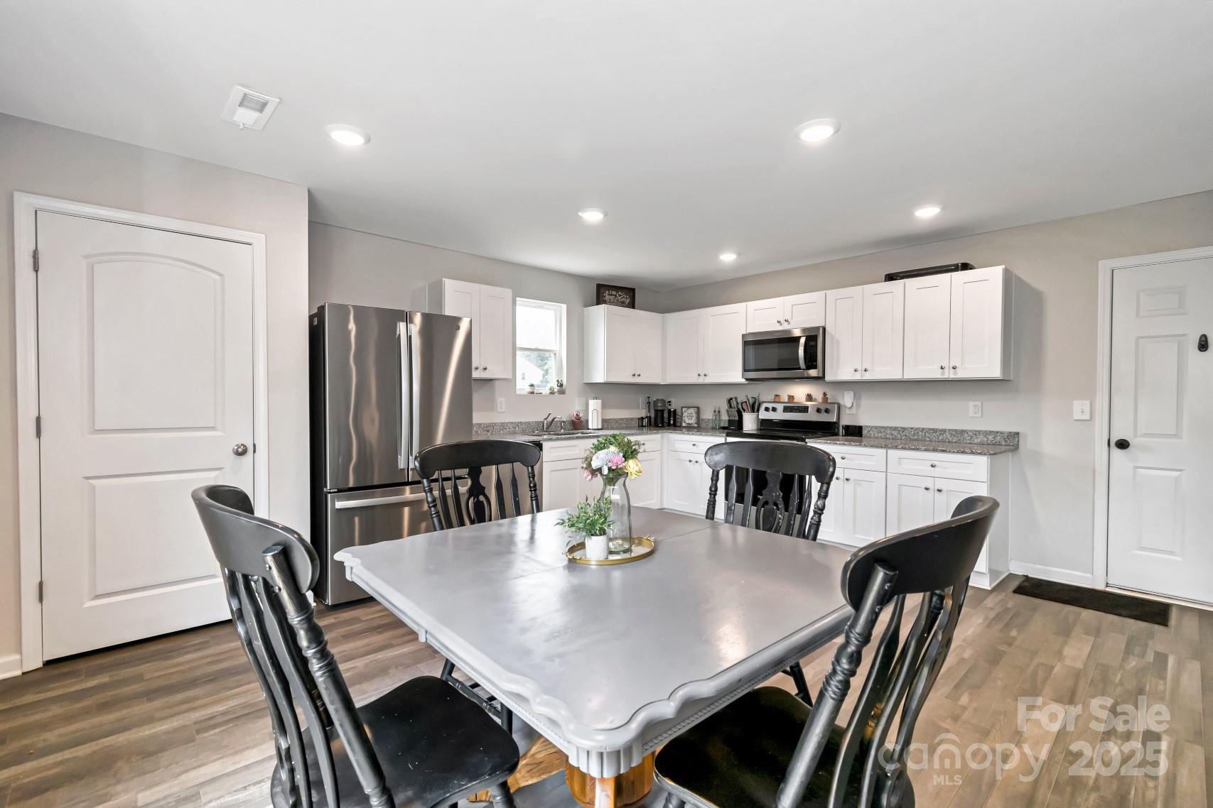 3305 Rian Drive