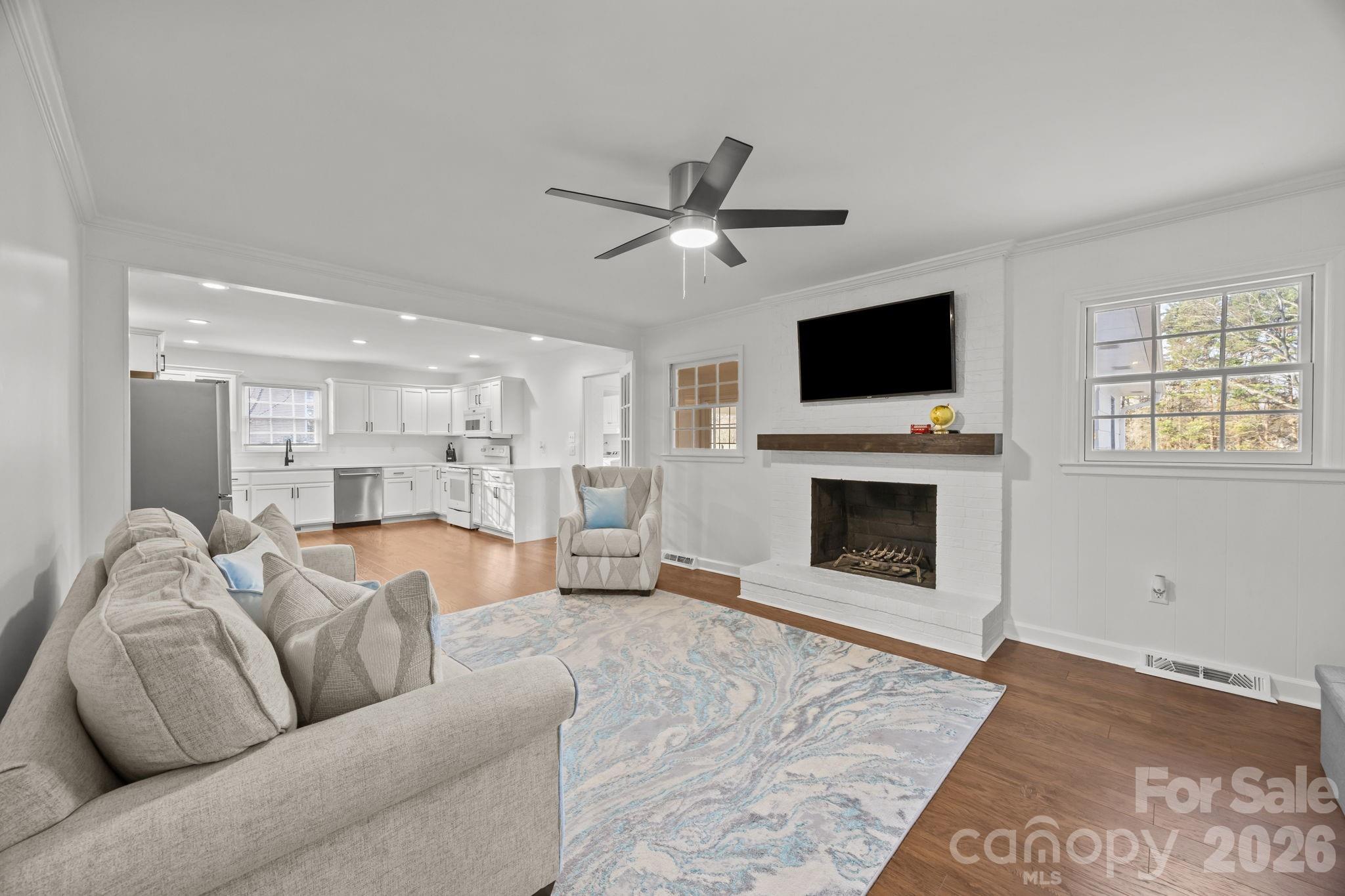 2431 Fox Hollow Road