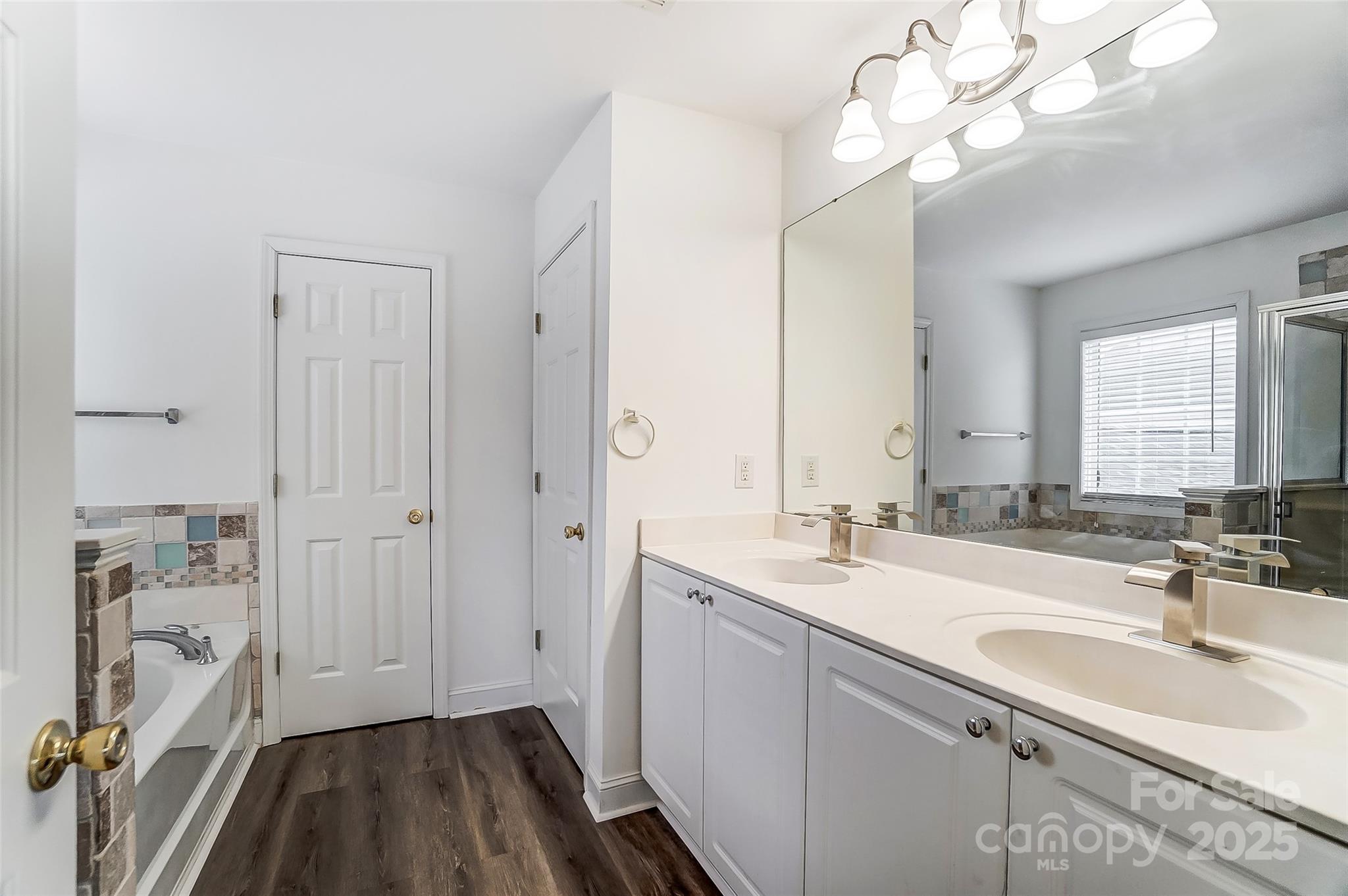 Taylor Glenn - Residential
