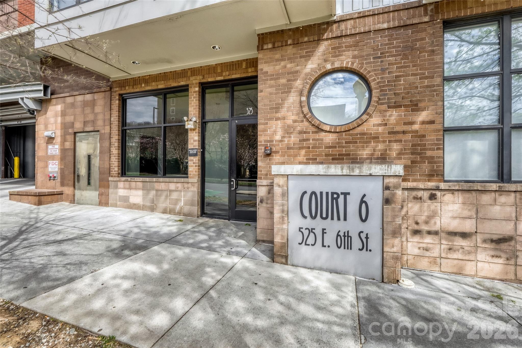 Court 6 - Residential