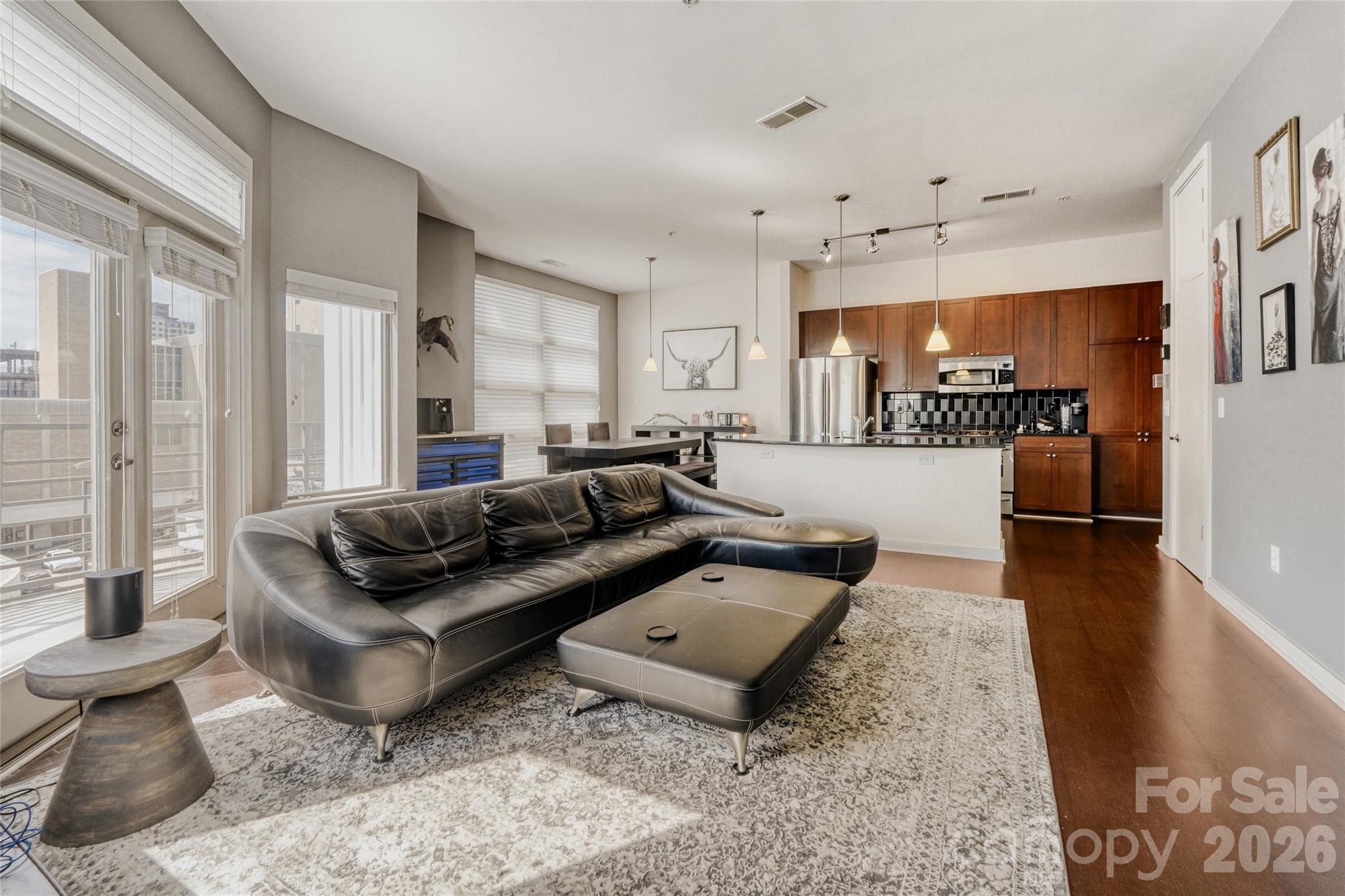 Court 6 - Residential