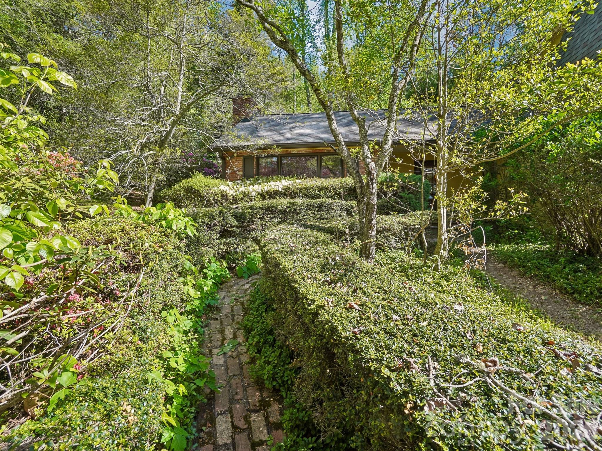 114 Overlook Road