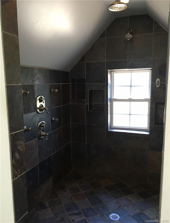 Riverfront - Residential Lease