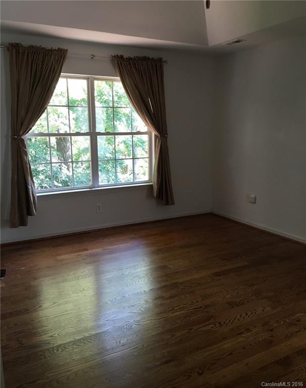 Riverfront - Residential Lease