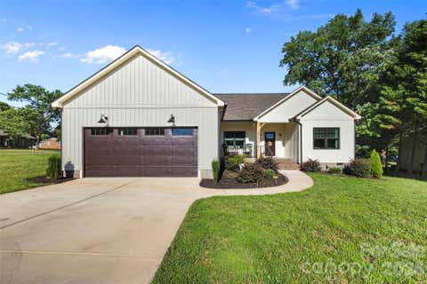 Photo of 2616 Teague Street, Lincolnton, NC 28092 (MLS # 4393912)