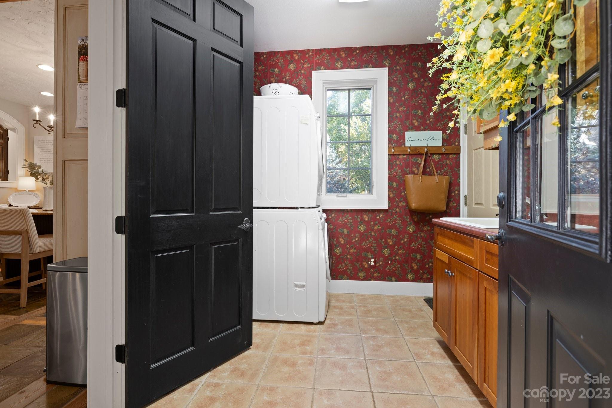 Chestnut Hill Estates - Residential