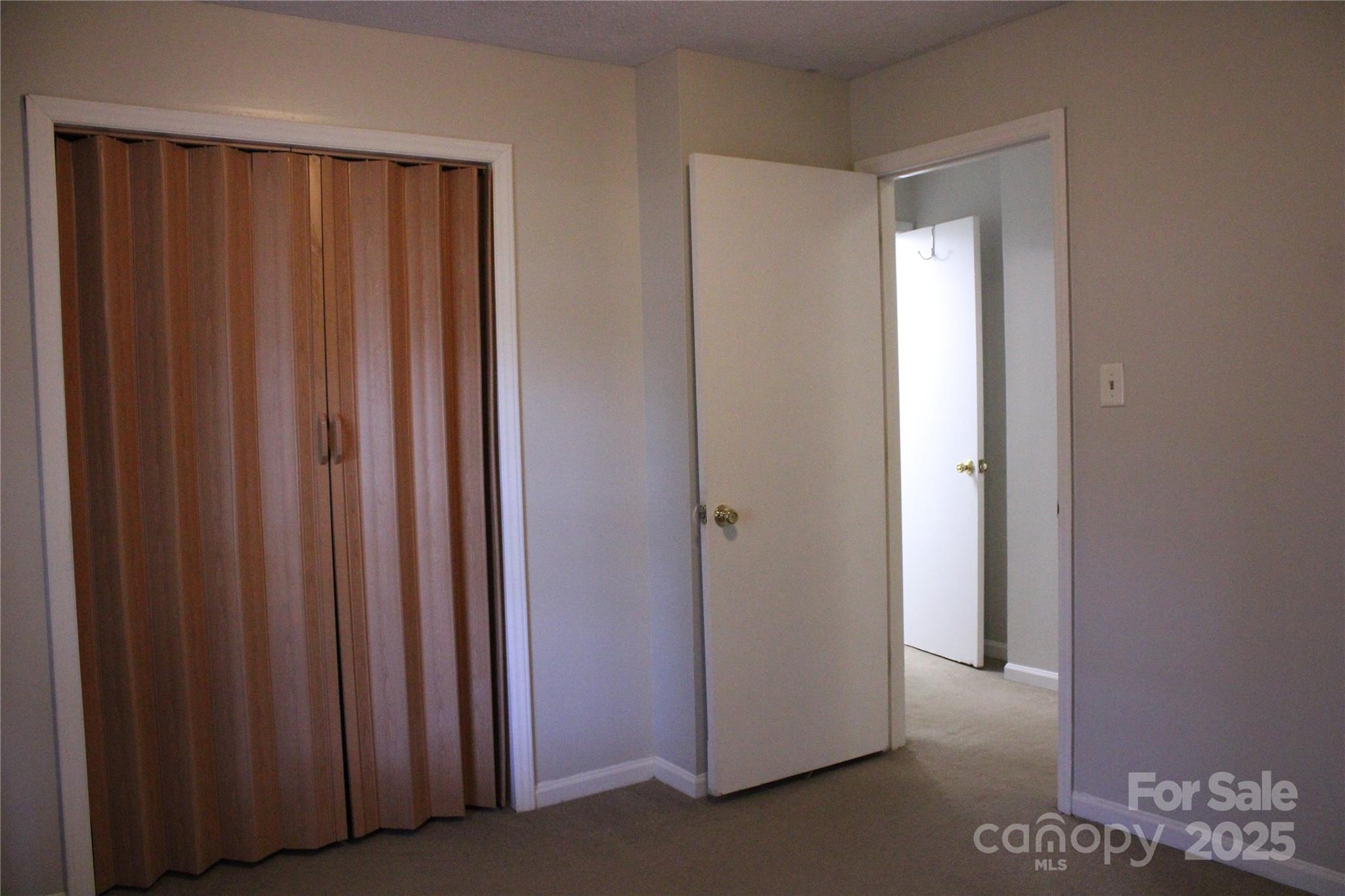 D B Hanna - Residential