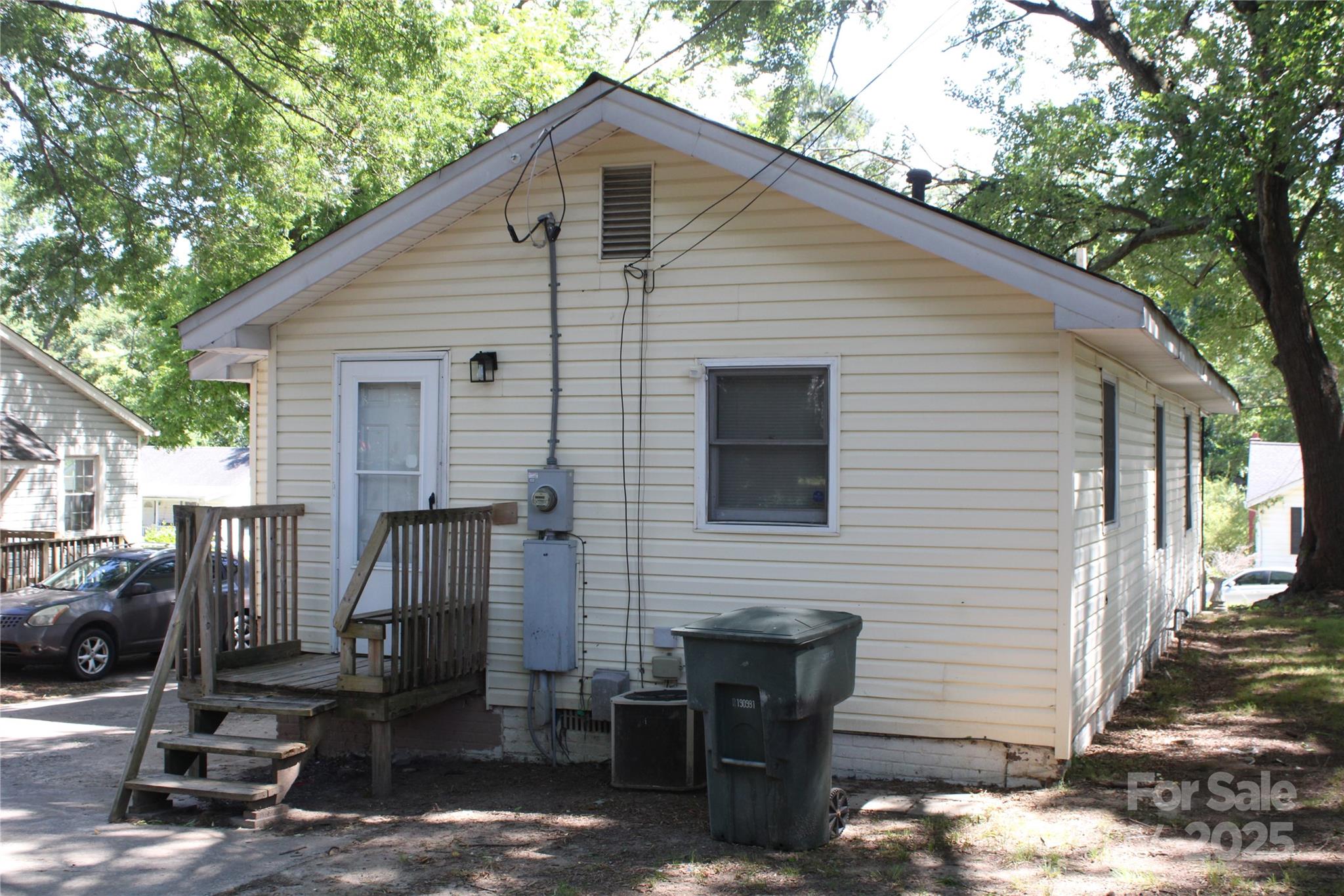 606 E 4th Avenue