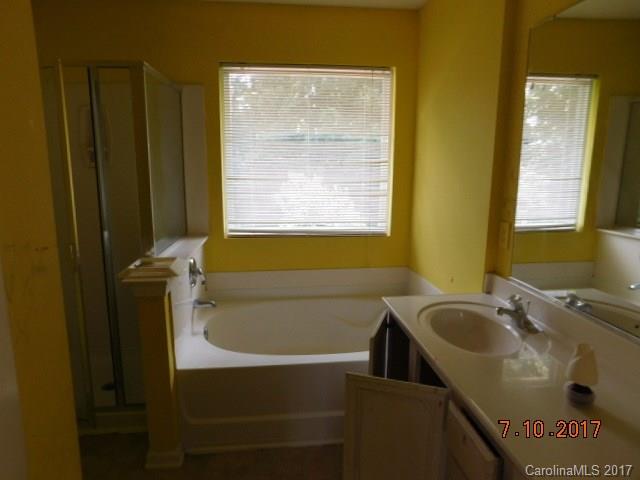 Rocky River Village - Residential