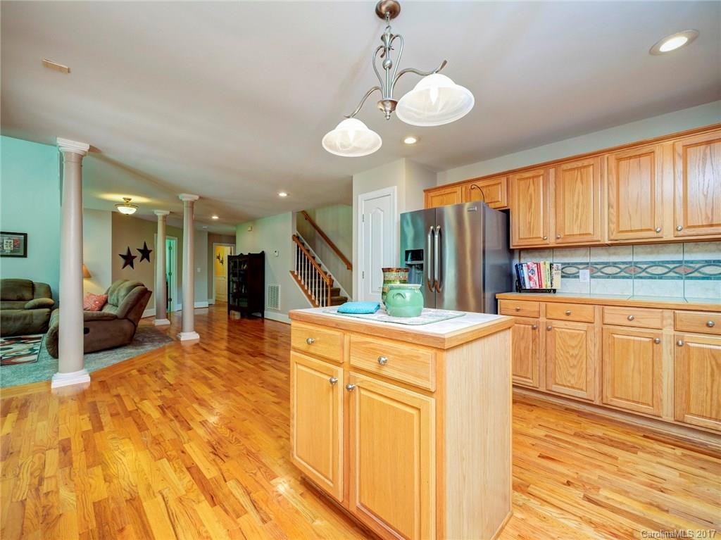 Pond Lane - Residential