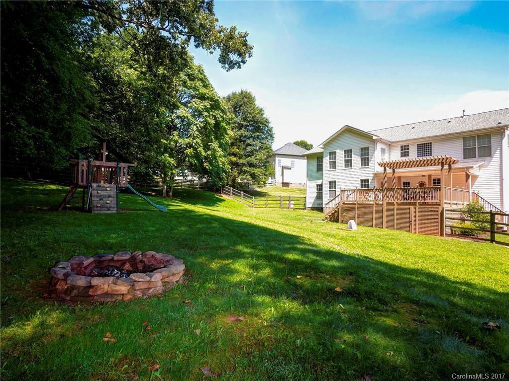 Pond Lane - Residential