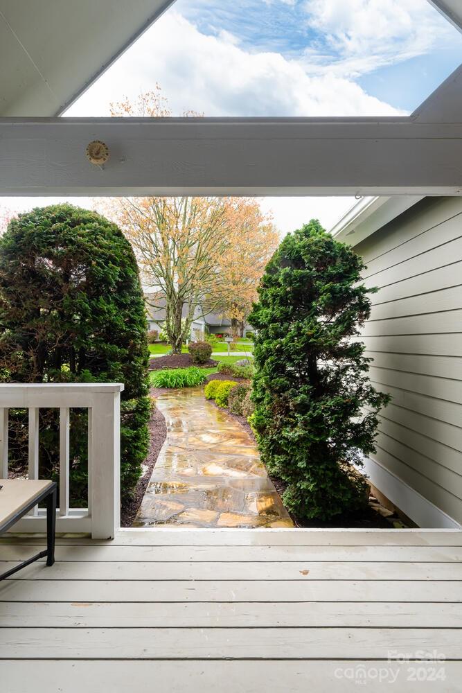 150 Overlook Drive
