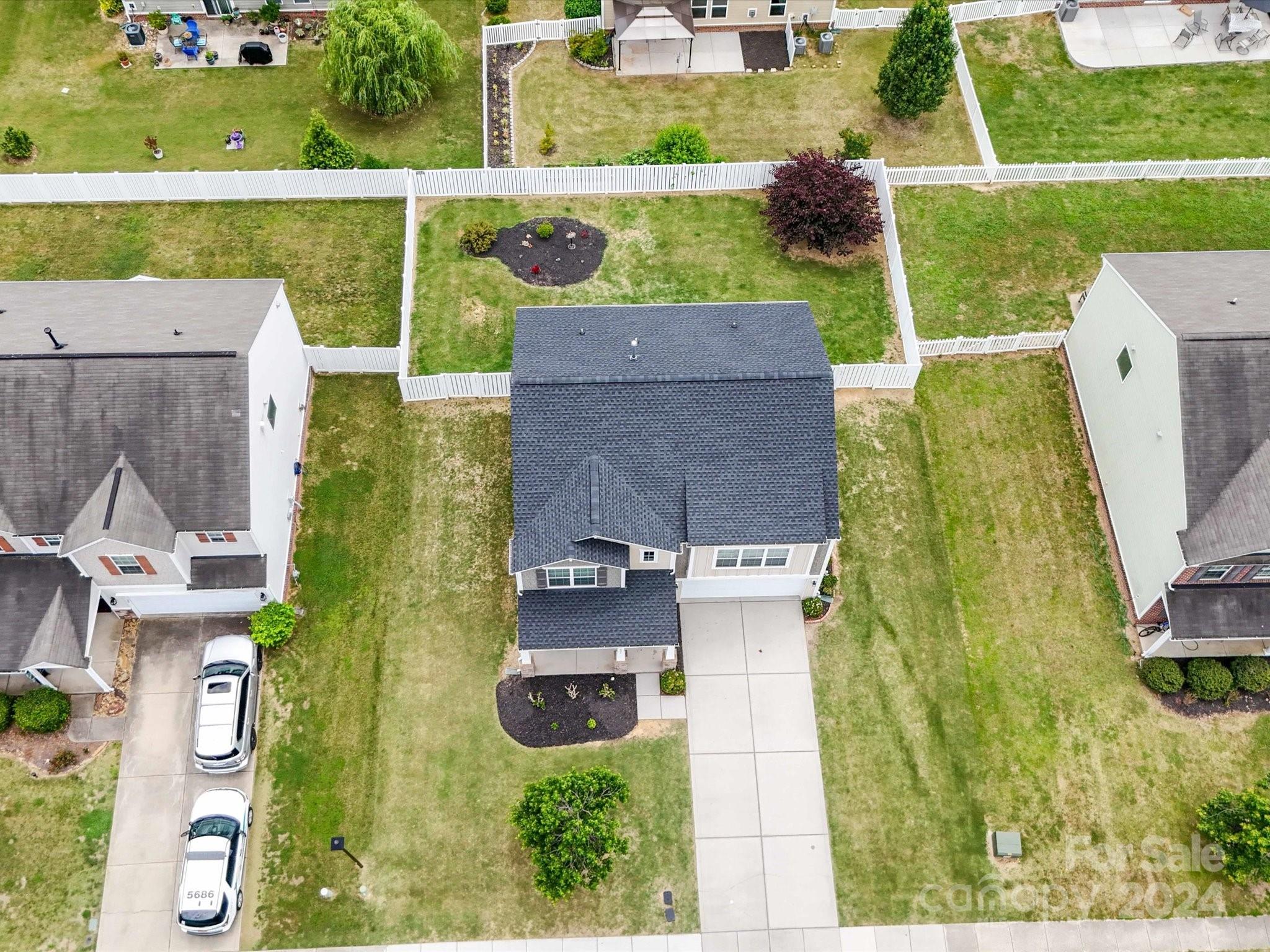 Fieldstone Farm - Residential