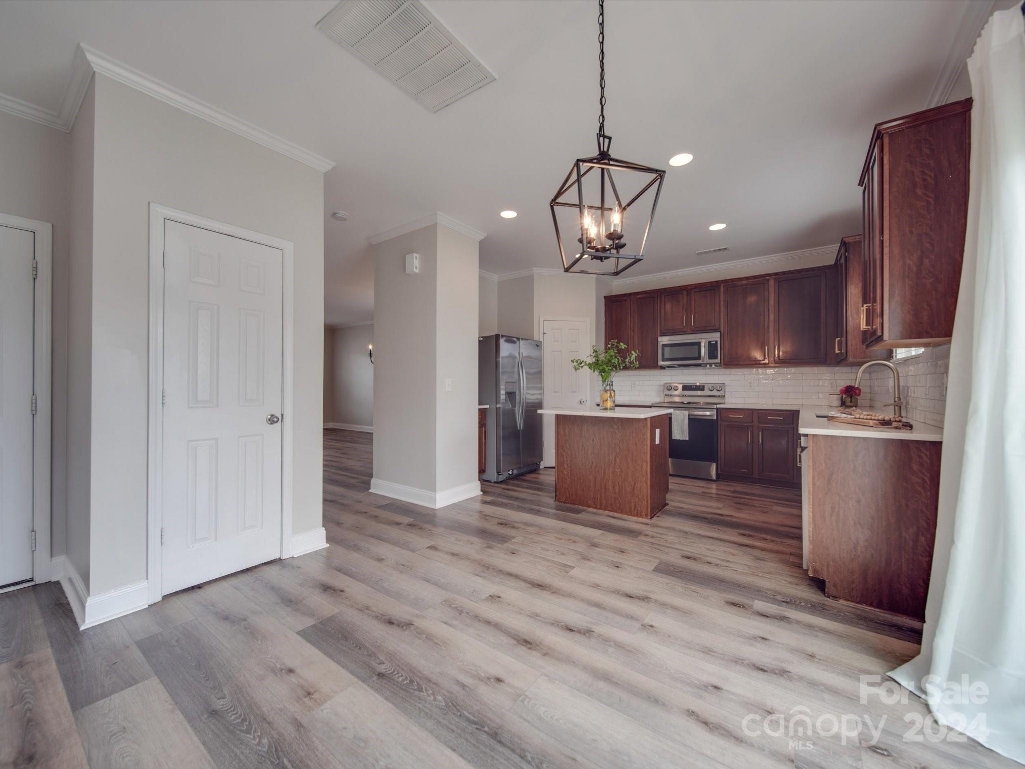 Fieldstone Farm - Residential