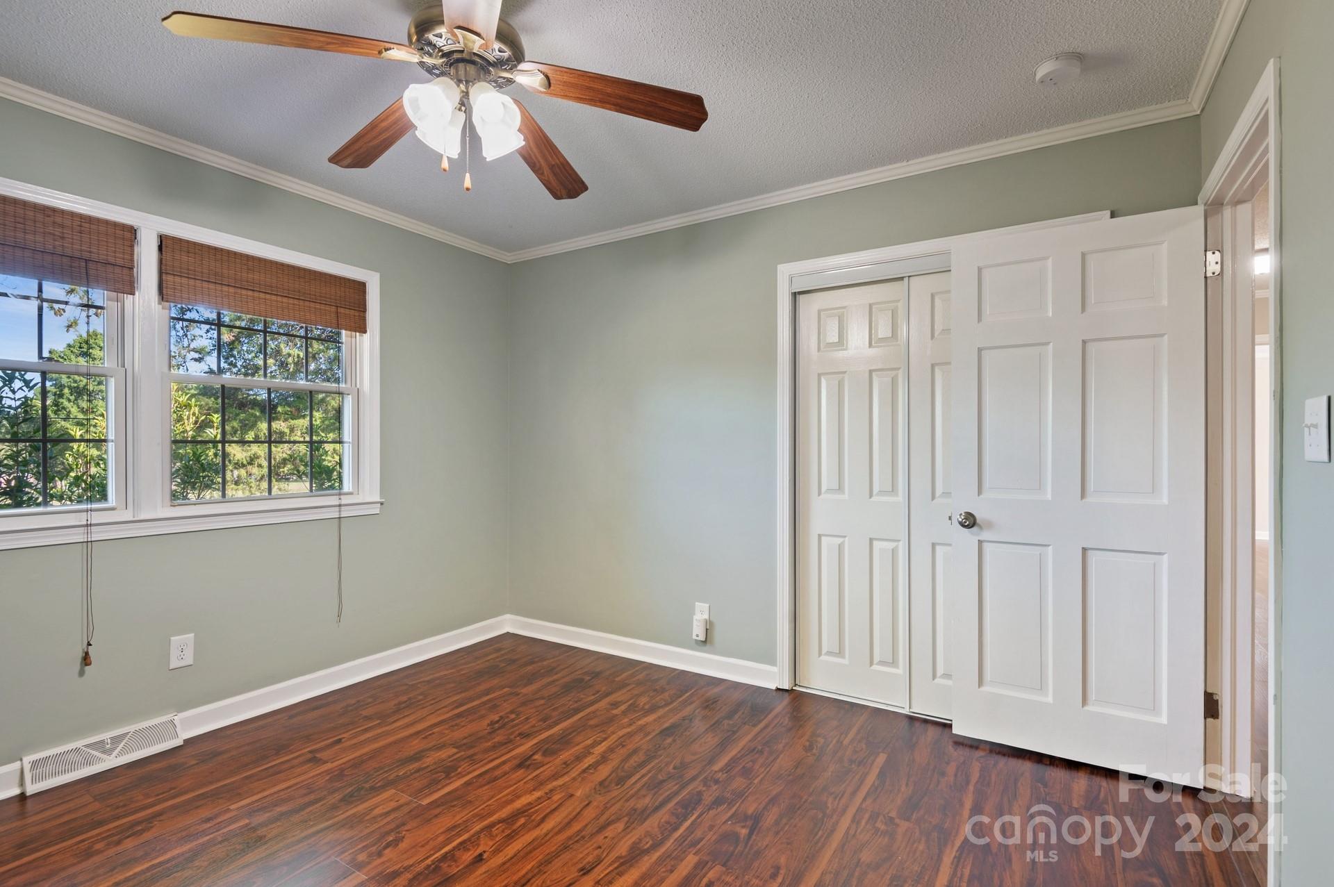 Country Club Estates - Residential